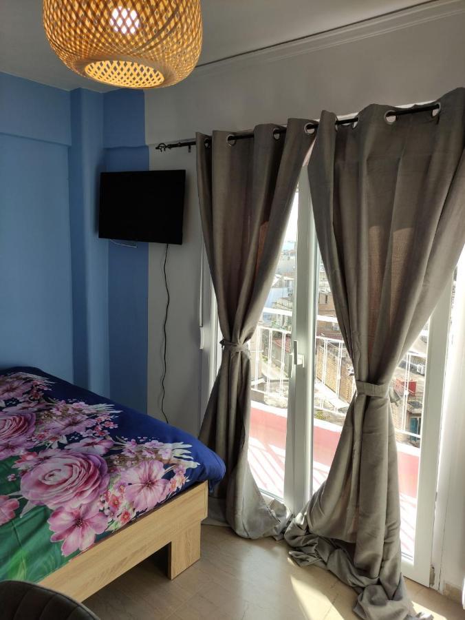 Pretty Roof Flat By The Port Apartment Патра Екстериор снимка