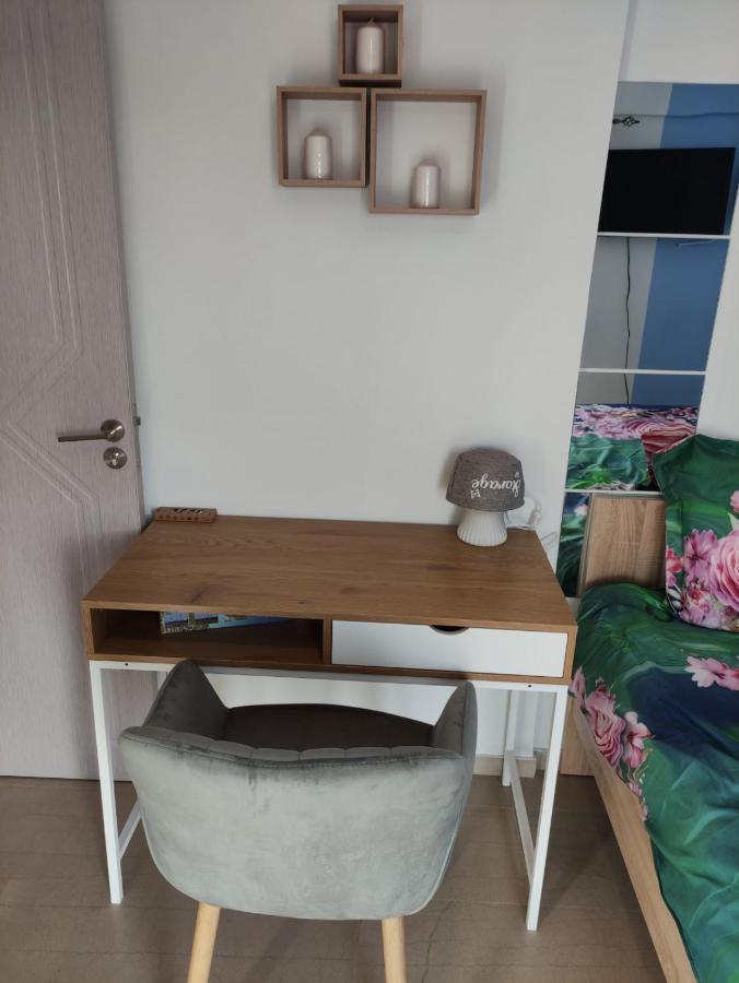 Pretty Roof Flat By The Port Apartment Патра Екстериор снимка