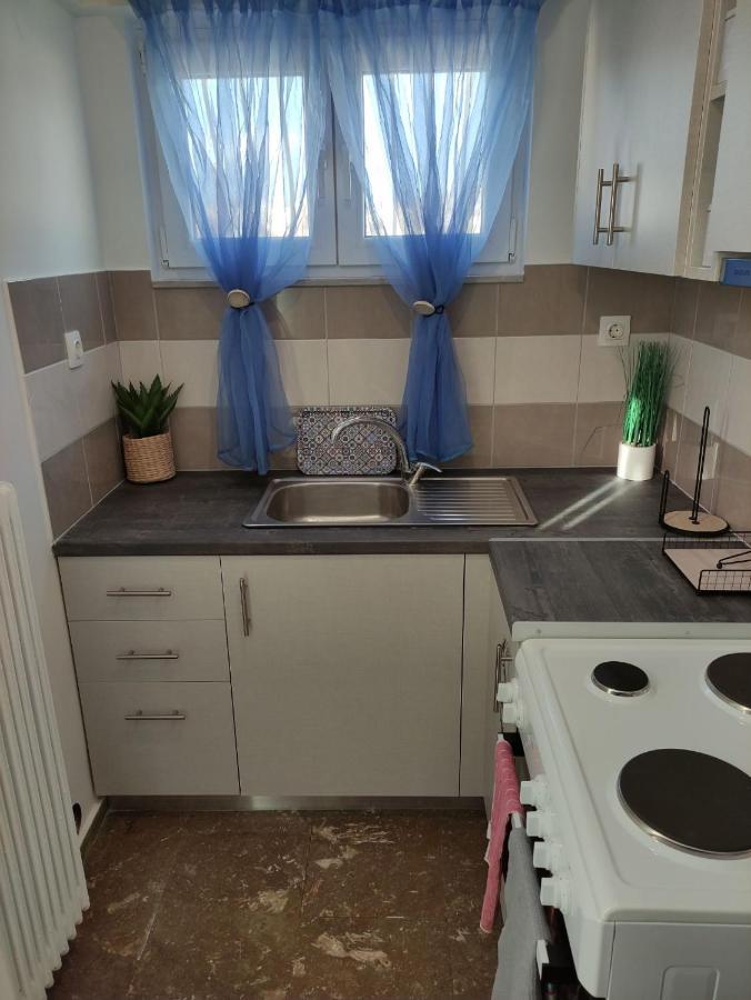 Pretty Roof Flat By The Port Apartment Патра Екстериор снимка
